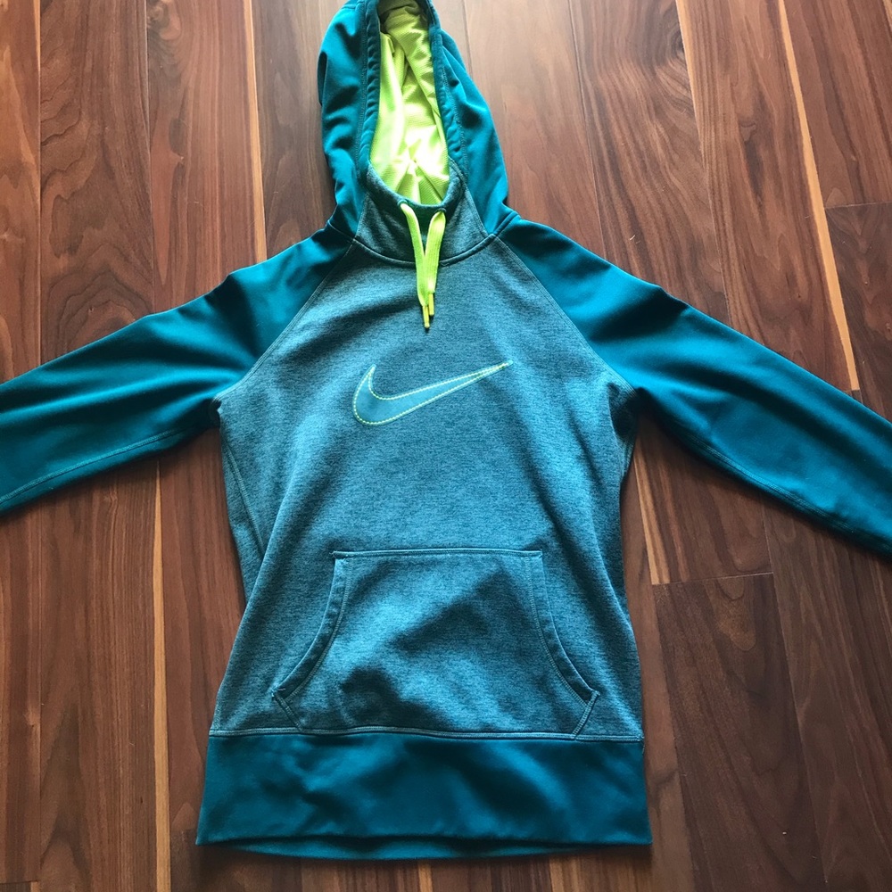Nike Therma - Fit hoodie